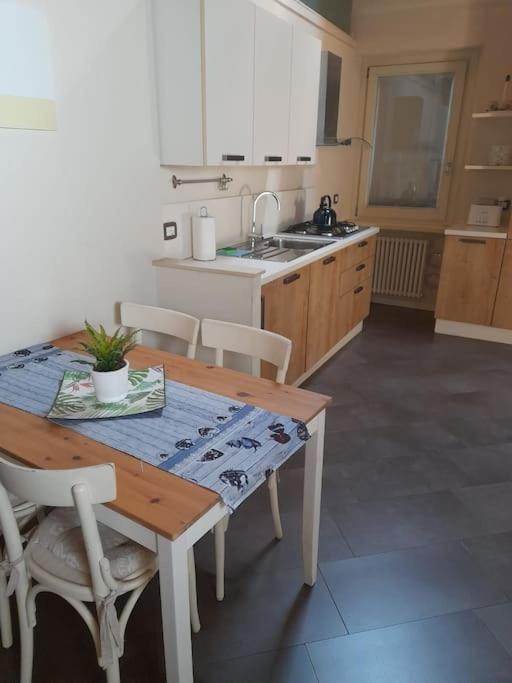 Appartamento Iseo Loft - Comfort In Downtown Esterno foto
